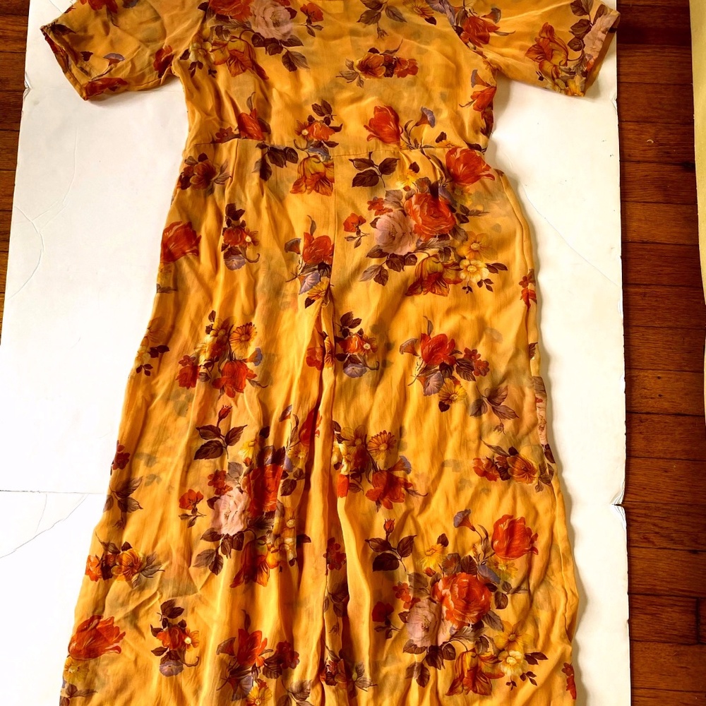 Marrika Nakk vintage Mid Length Feminine Flower Dr